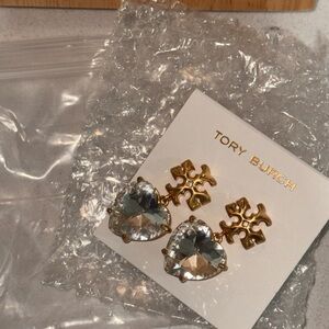 Tory Burch Carved Kira Heart Earring - Drop, Earrings